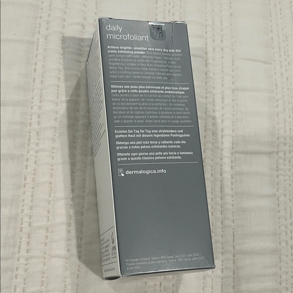 Dermalogica Daily Microfoliant - Gray and White - Picture 2 of 3